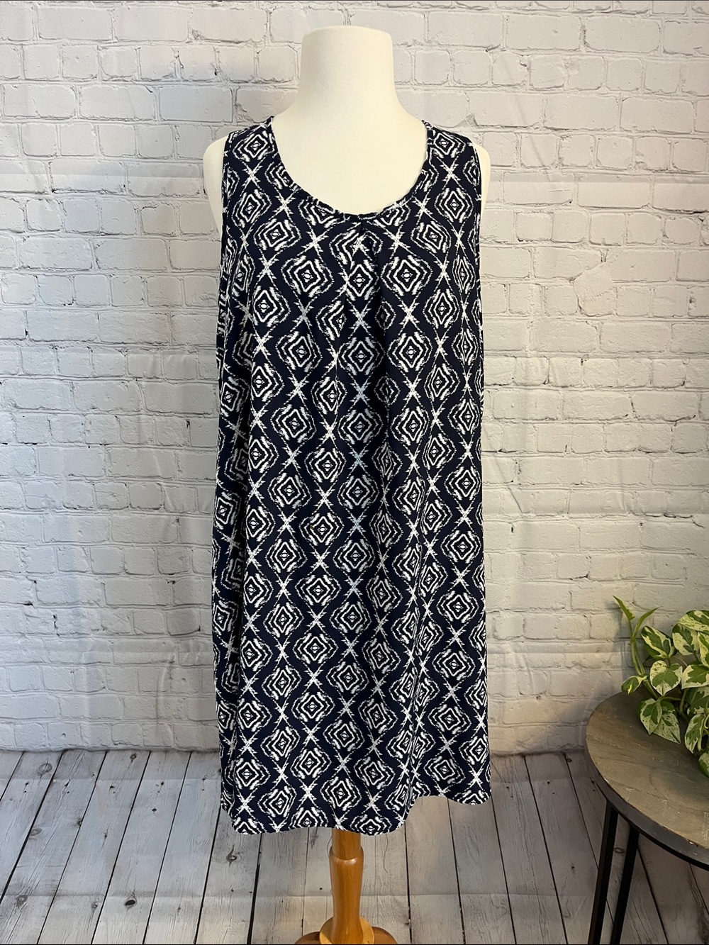 Pink Blush Navy and White Geometric Sleeveless Shift Dress